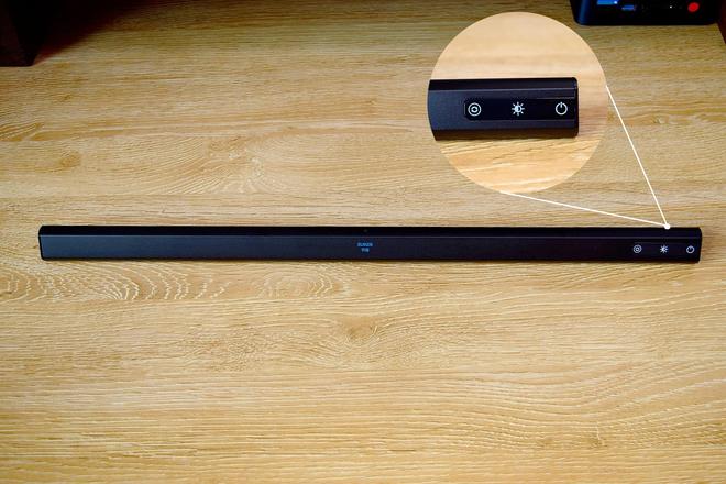 解锁护眼新科技！书客SKR1屏幕挂灯轻松解决桌面三大痛点问题！(图7)