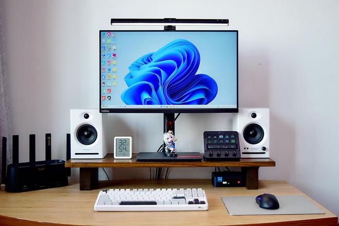 解锁护眼新科技！书客SKR1屏幕挂灯轻松解决桌面三大痛点问题！(图11)