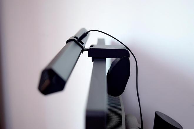 解锁护眼新科技！书客SKR1屏幕挂灯轻松解决桌面三大痛点问题！(图12)